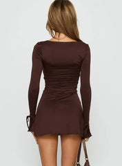 Dalzine Long Sleeve Mini Dress Chocolate